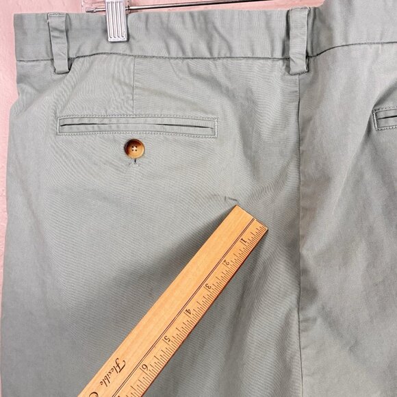 Vineyard Vines Breaker Shorts Mens 38 Green Pockets Logo Whale Preppy Travel - Picture 10 of 10